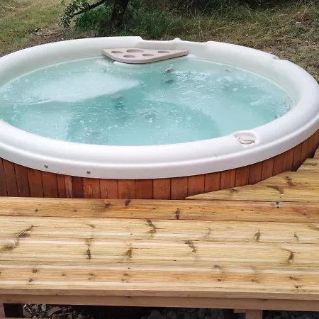 Διαμέρισμα Roulotte De Combeplane Carnac-Rouffiac