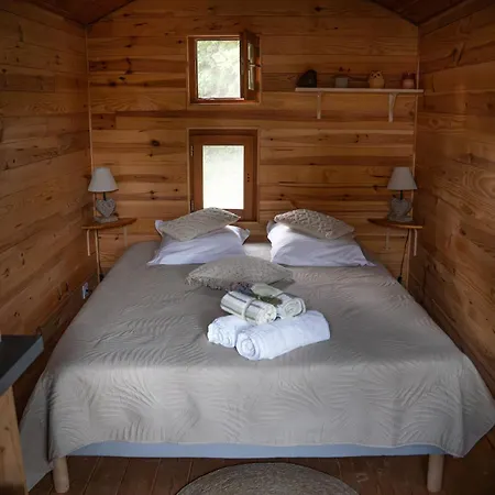 Roulotte De Combeplane Appartement Carnac-Rouffiac